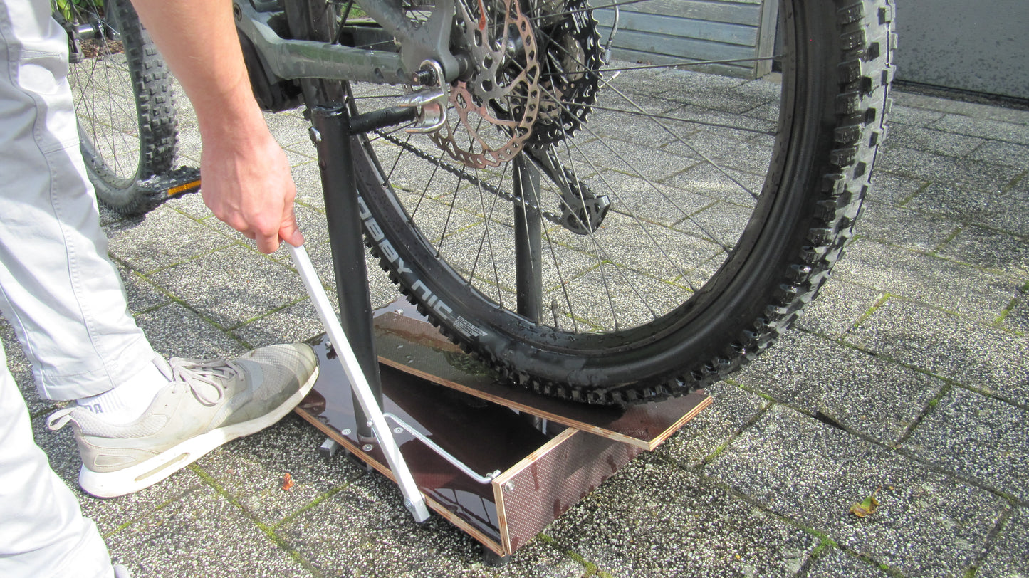 NEU!! E-Bike Wartungsständer, Pflegeständer, Montageständer, Fahrradständer,(E-) MTB Wartungsständer