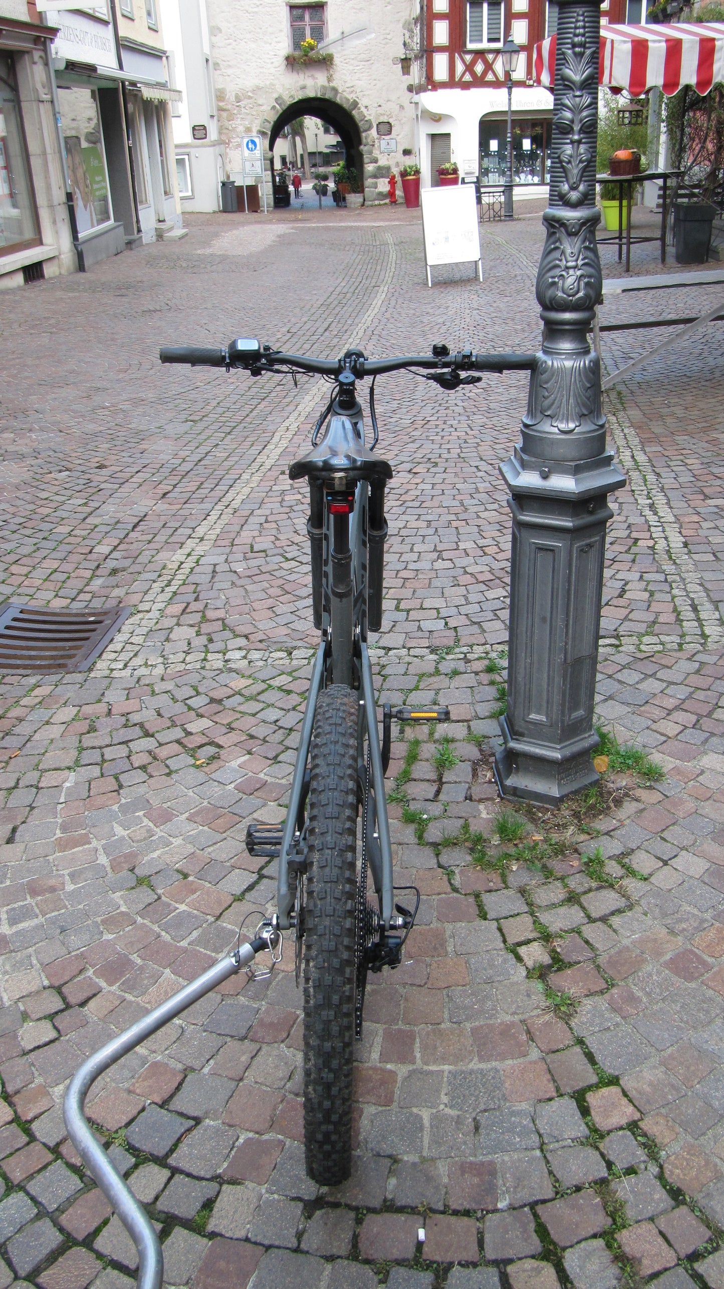Handbremse, Feststellbremse, Wegrollsperrre Fahrrad MTB, einfache Wegfahrsperre