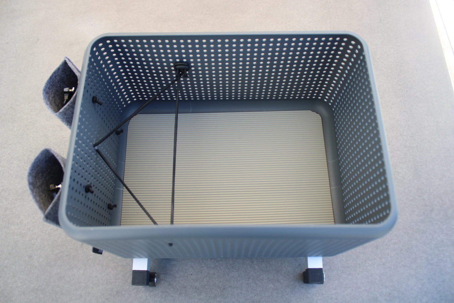 Multifunktionsbox für Multivan T7, Utensilienbox, Fach f. Brillen, Handy,Flaschen u.vm.
