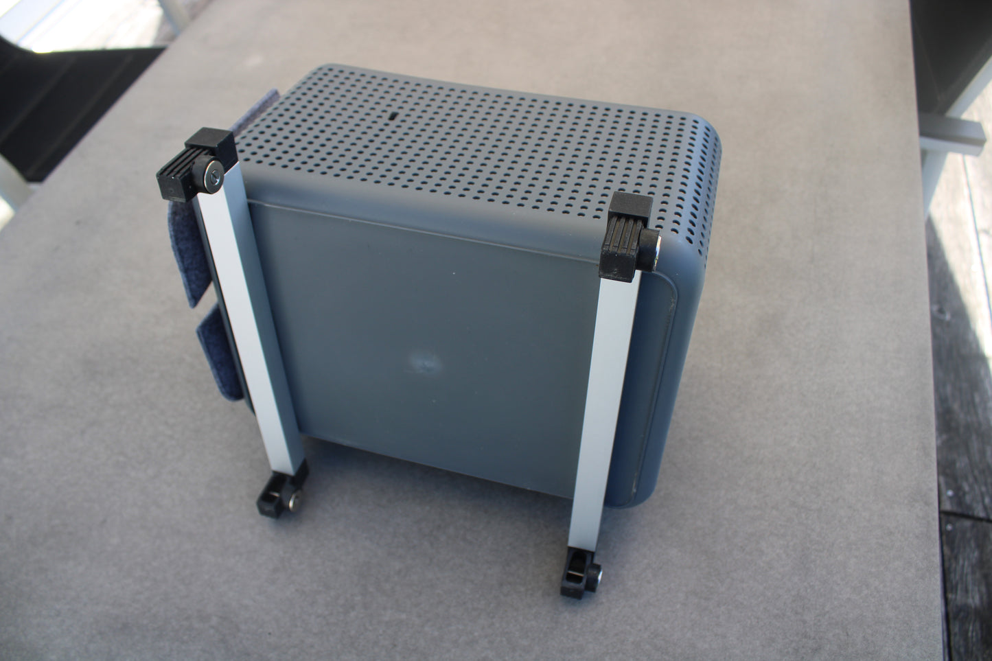 Multifunktionsbox für Multivan T7, Utensilienbox, Fach f. Brillen, Handy,Flaschen u.vm.