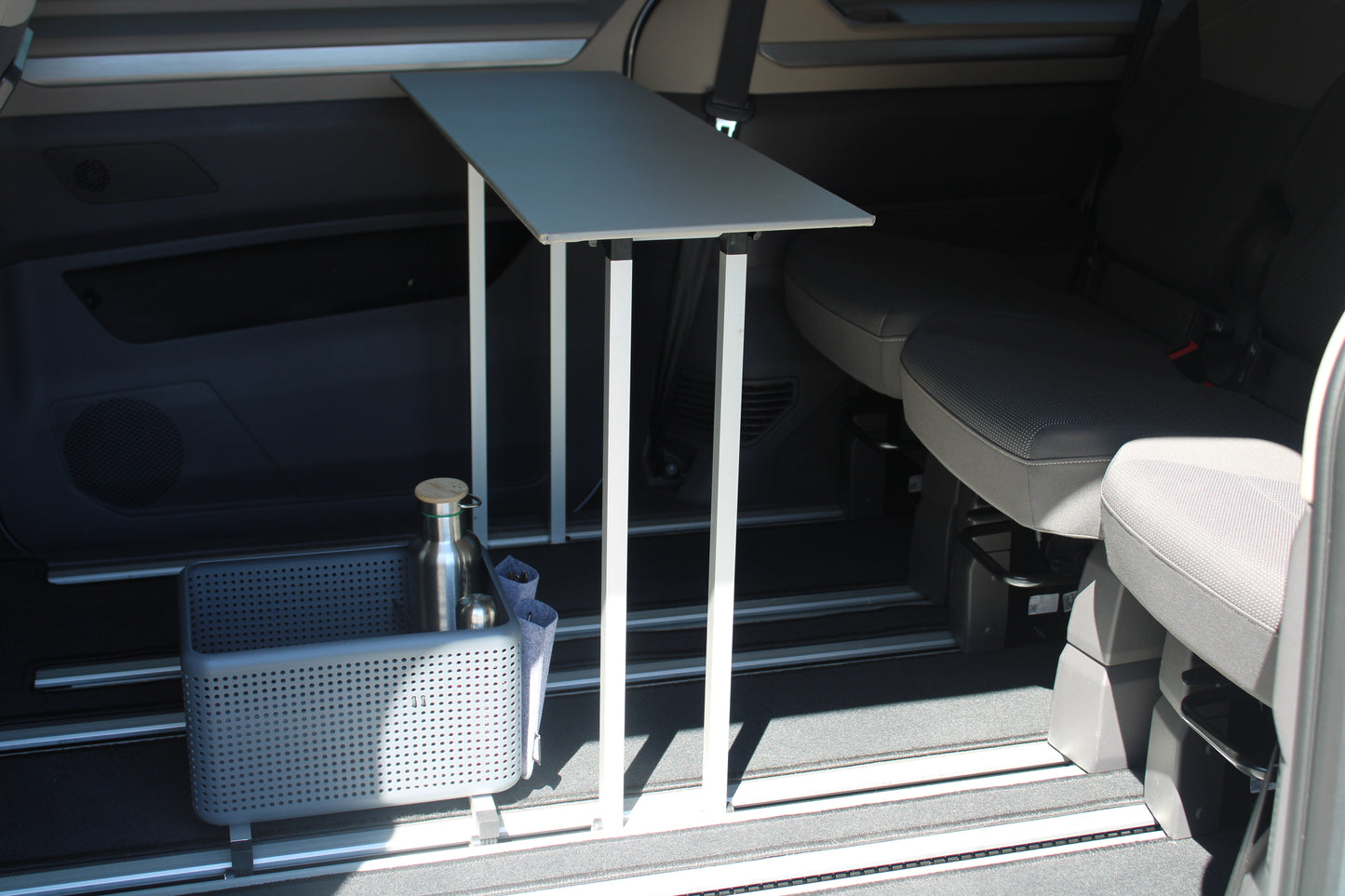 Multifunktionsbox für VW Multivan T7,Autobox T7, Utensilienbox,Schienenbox
