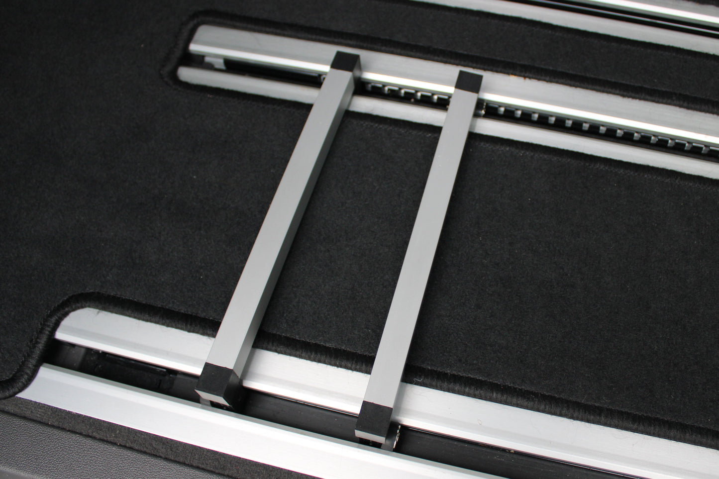 Konsole,VW T7 Nutenstein-Alternative,Traversen, Geschenk für VW T7